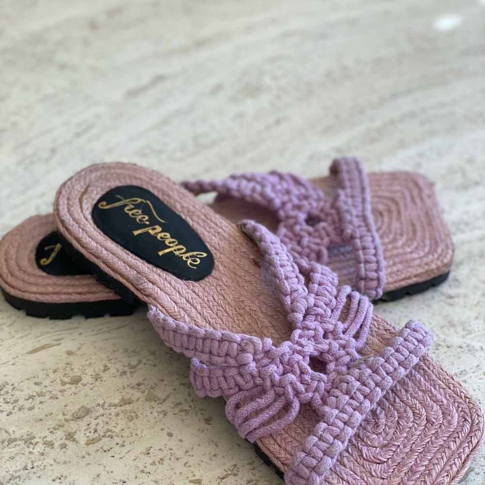 Free People Crochet Lavender Sandals NWOB